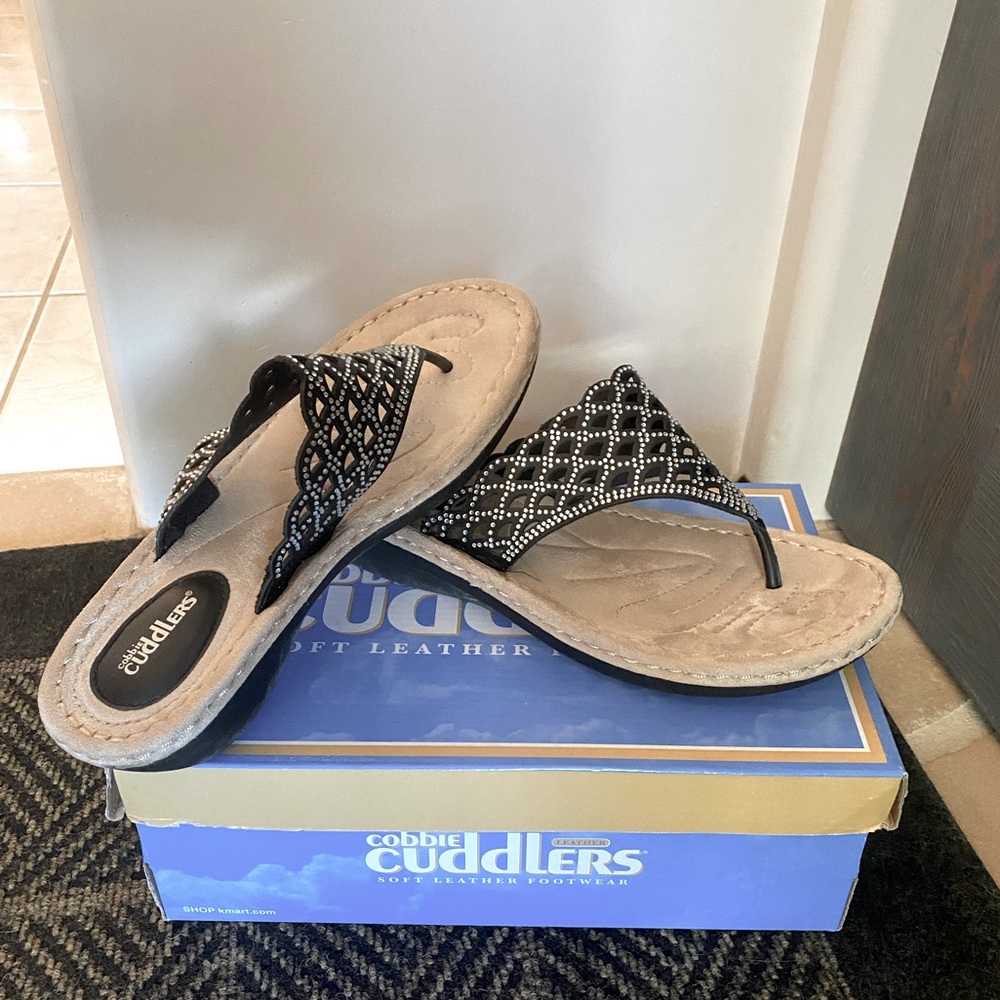 Cobbie Leather Cuddlers Rhinestone Black Summer Sandal
